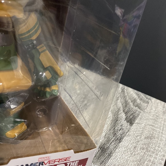 Funko Pop! Games | Contest of Champions #301: Howard the Duck - Bobble-Head - Picture 13 of 17